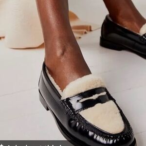 G.H. Bass Whitney Shearling Loafer - Black with Cream Shearling 7